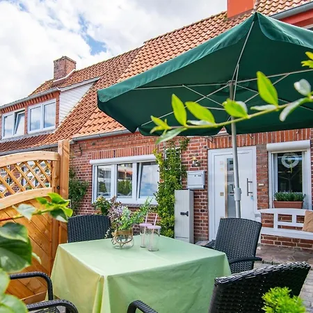 Heckenroeschen Apartment