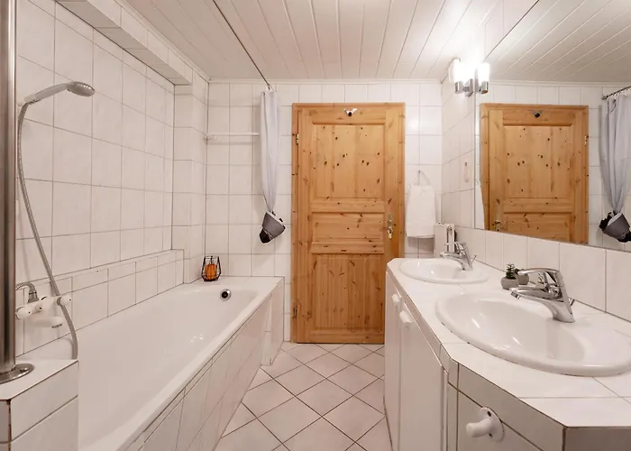 Heckenroeschen Groemitz