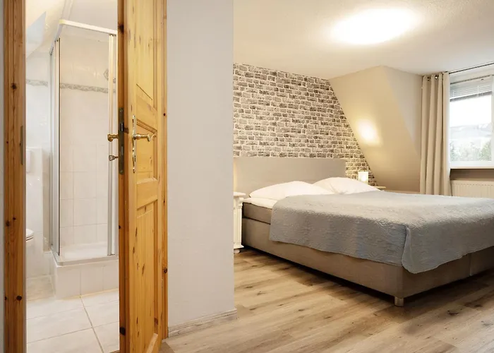 Heckenroeschen * Grömitz