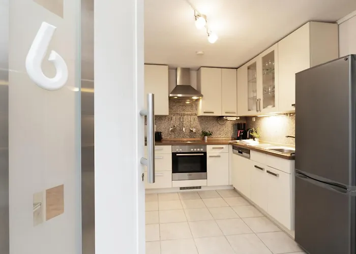 Heckenroeschen * Groemitz